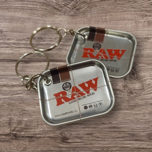 Raw Schlüsselanhänger Silber Tablett