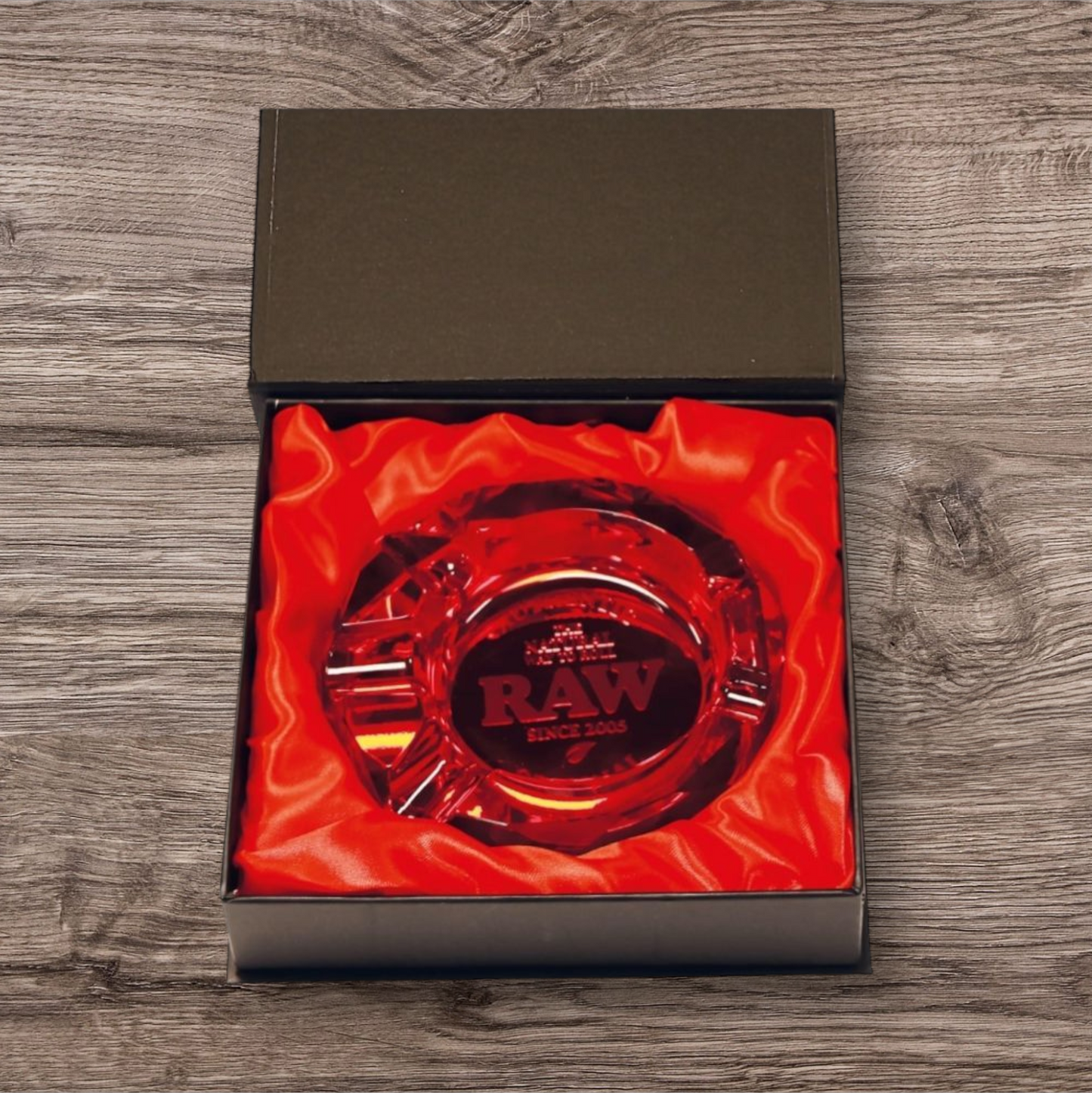 RAW Ruby Red Glas Aschenbecher